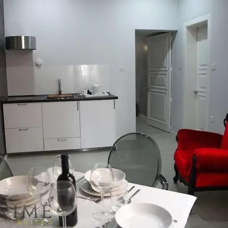 Iprime Suites *